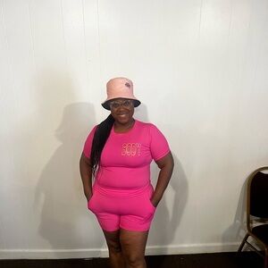 Pink Graphic T-Shirt and Shorts Set with Bucket Hat